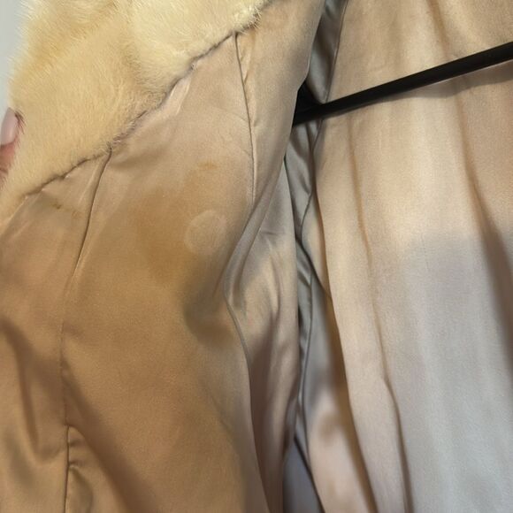 Vtg roseland fur salon ladies Elegant Cream Fur mink zip up Jacket size large - Picture 10 of 15